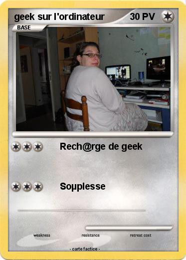 Pokemon geek sur l'ordinateur