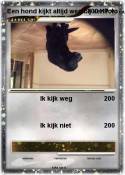 Een hond kijkt